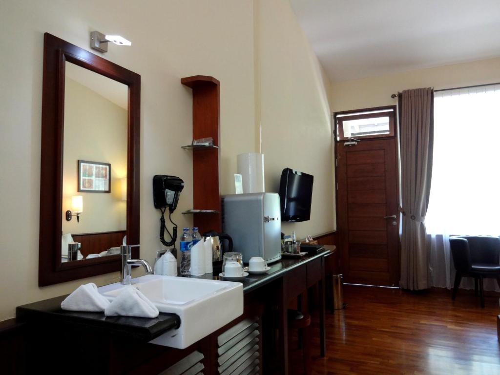 Taman Simalem Resort Tongging Cameră foto